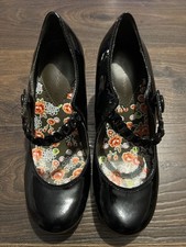 Hush Puppies Women's Size 5